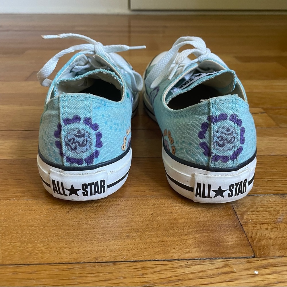 Custom Converse Low Tops - Picture 4 of 12